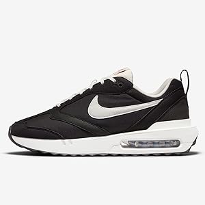 NIKE エア マックス ドーン SE 24cm NIKE エア マックス ドーン SE 24cm - メルカリ